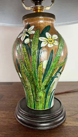 Antique 1910-20 Era Arts and Crafts Table Lamp with Leaf and Daisy Pettle Motif