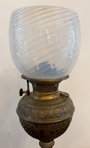 Antique 1800s Functioning Oil Lamp